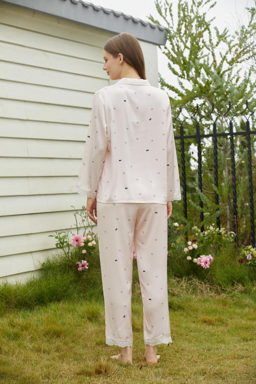 【99元限时秒杀】【秀黛】女翻领印花丝质长袖套装女春秋睡衣家居服L1551016T【门店同款】 商品图9