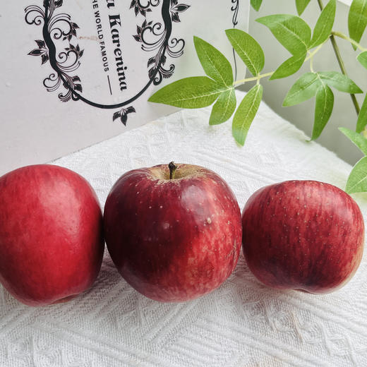 【苹果盲盒】顺丰包邮 多种苹果组合 随机发货 带来不一样的口感体验 3.5-4斤装 商品图1