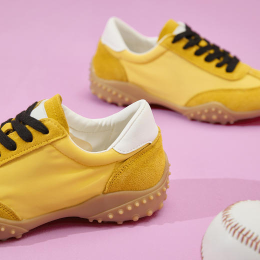 西遇芭蕾德训鞋女新款秋季百搭复古休闲小白鞋轻便软底运动鞋V1656925 商品图5