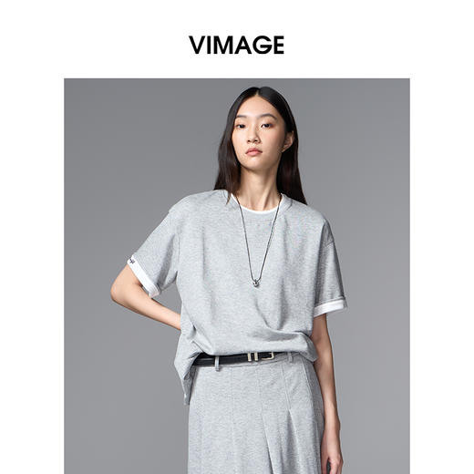 VIMAGE纬漫纪圆领撞色拼接设计休闲率性风T恤V2402102 商品图5