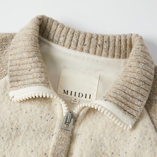 谜底大衣立领女2025秋季新品百搭拼接感插肩袖毛呢外套253MD1183 商品图3