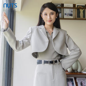 NUTS商场同款春秋季设计感时尚气质超短款百搭西装外套女4340401A1