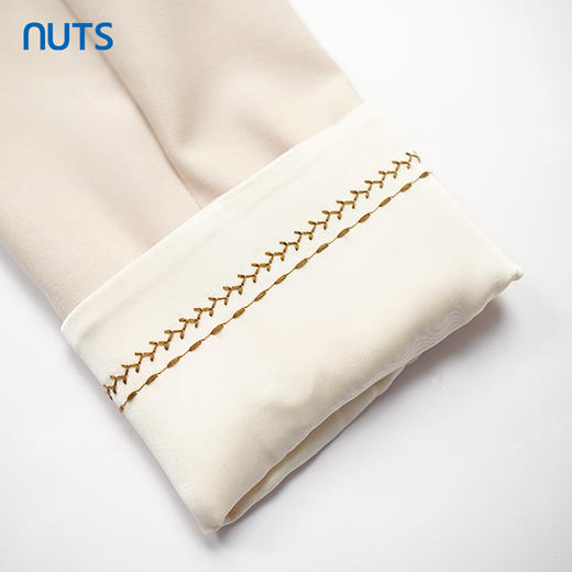 NUTS商场同款春秋季纯色简约通勤气质宽松显瘦西装外套女334041335 商品图4