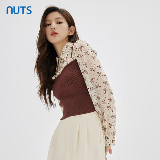 NUTS商场同款春秋季设计感小众碎花针织拼接长袖套头衫女331012188 商品图1