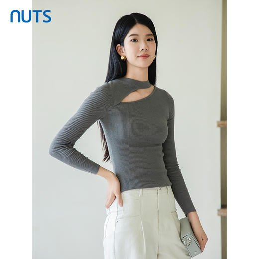 NUTS商场同款秋季时尚气质修身显瘦设计感毛织套头衫女4390501A1 商品图1