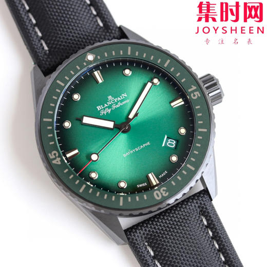 宝珀 五十寻系列 钢化陶瓷壳 男士腕表——高科技缎面灰色陶瓷光泽亮丽、高硬度、不变色、不沾污、不易磨损 商品图1