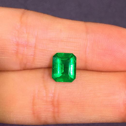 1.57ct刻面祖母绿裸石 商品图4