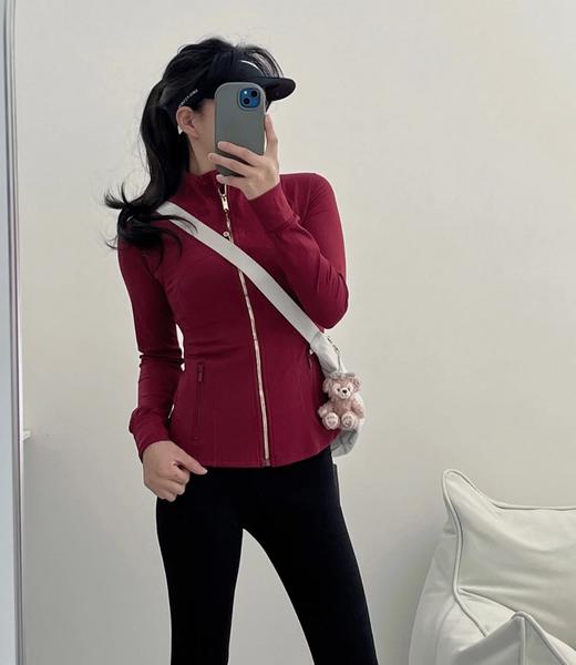 点此购买 lulu露露春秋季女士金标拉链运动夹克外套 LL 327188 商品图8
