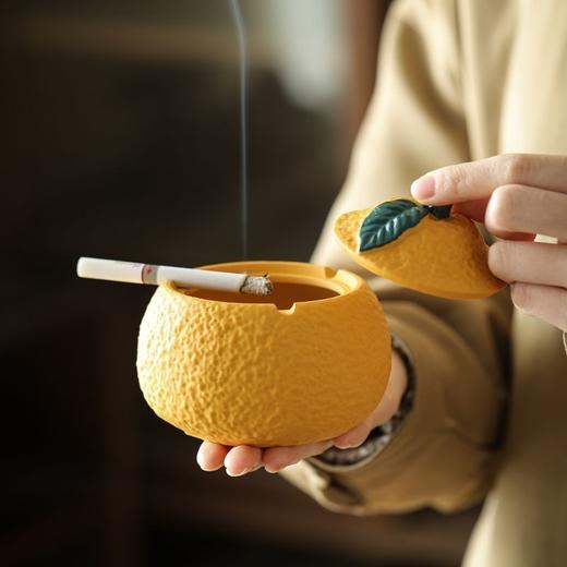 丑橘烟灰缸带盖树脂家用创意客厅茶几摆件防飞办公室高颜值烟缸 商品图6