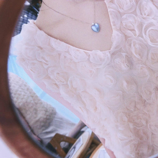 ji光马贝 chaochao值好价 基本完美无暇 精挑zui优秀的珠子 价格太赞了 16-17mm 很鼓 高品质 18k金吊坠头 万能扣&戴妃款 送纯银素链 需要链条款可以加钱升级 商品图2