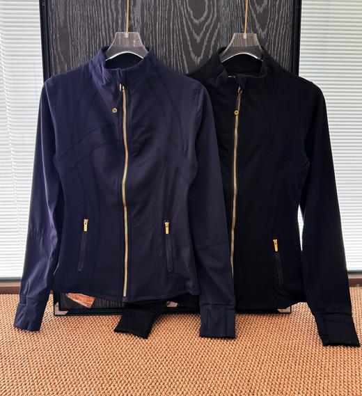 点此购买 lulu露露春秋季女士金标拉链运动夹克外套 LL 327188 商品图13