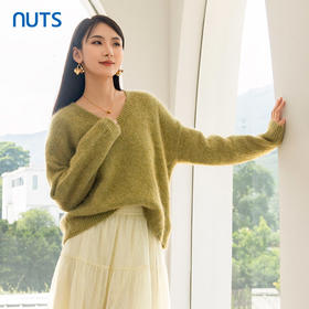 NUTS商场同款春秋款V领保暖毛织套头衫4340505A1