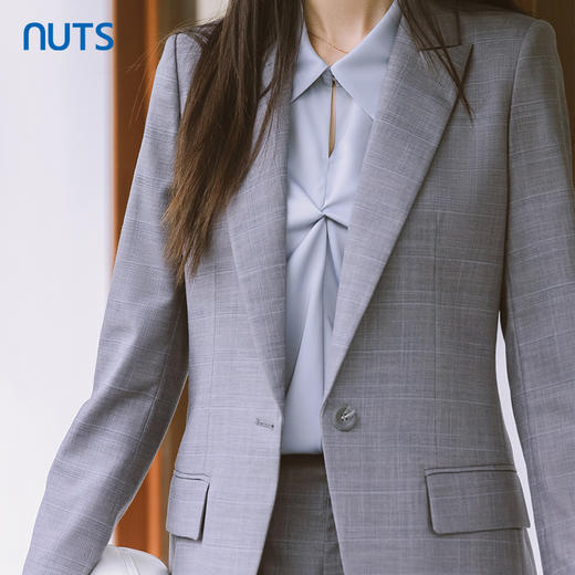 NUTS商场同款春秋款纯色时尚气质通勤西装外套女4330408A1 商品图3