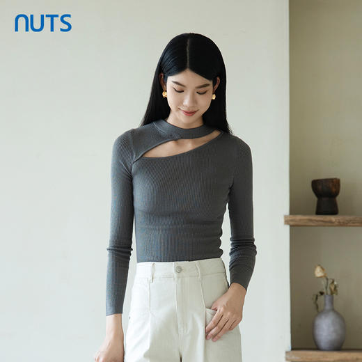 NUTS商场同款秋季时尚气质修身显瘦设计感毛织套头衫女4390501A1 商品图3