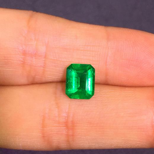 1.57ct刻面祖母绿裸石 商品图0