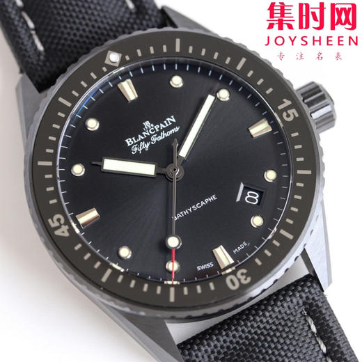 宝珀 五十寻系列 钢化陶瓷壳 男士腕表——高科技缎面灰色陶瓷光泽亮丽、高硬度、不变色、不沾污、不易磨损 商品图5