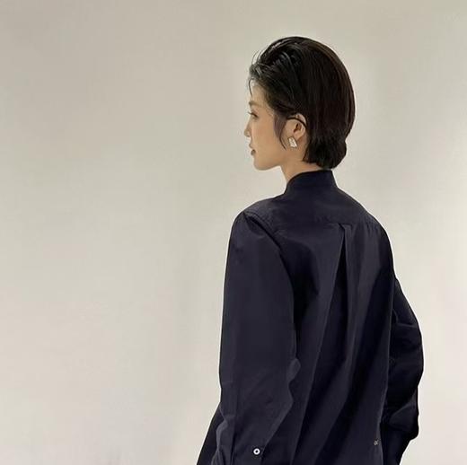 【à perles】5R 经典巴帝斯特纯棉衬衫 敞开穿扣上穿都可以 商品图3