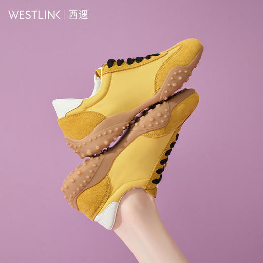 西遇芭蕾德训鞋女新款秋季百搭复古休闲小白鞋轻便软底运动鞋V1656925 商品图1