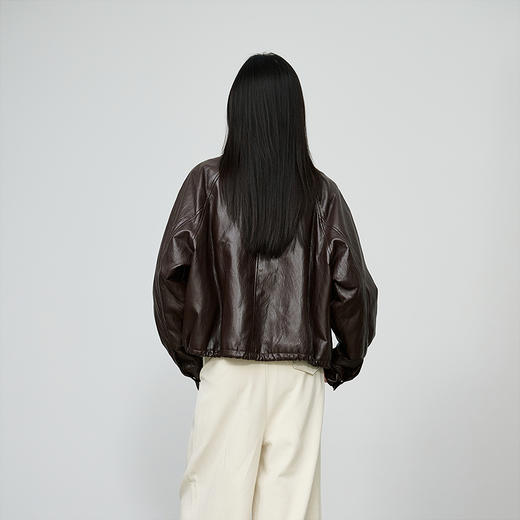 NEELLY纳俪商场同款秋季新款简约机车短款皮衣女休闲松弛短外套N25084C05506 商品图1