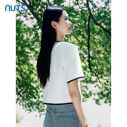 NUTS商场同款春秋款黑白撞色时尚气质短外套4310402A1 商品图3