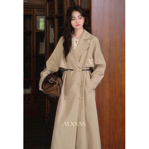 鹿向南「暖秋系语」气质杏色中长款风衣女秋季高级感休闲薄款外套 商品图2