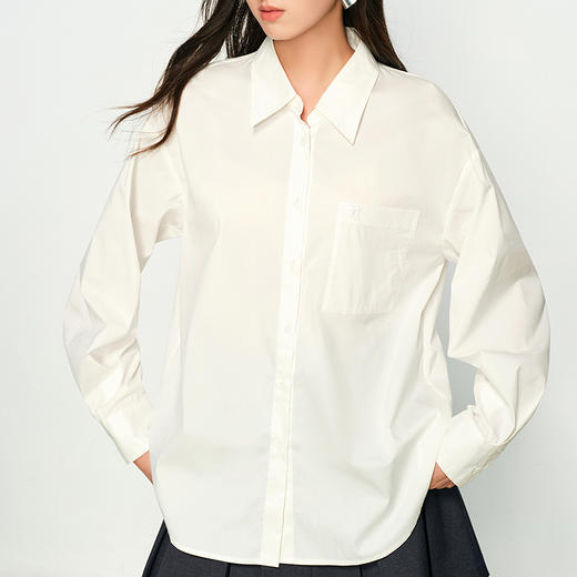 NEELLY纳俪商场同款秋季新款百搭浅色通勤衬衫女经典显瘦简约衬衣N25084B04408 商品图2