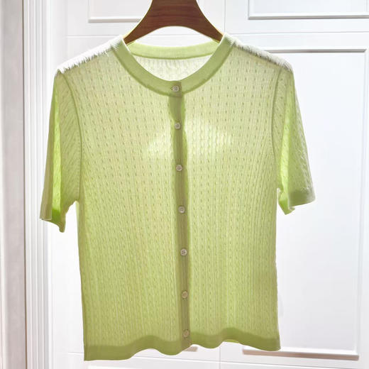 火桐hooton 彩虹糖霜 莱赛尔桑蚕丝圆领绞花开衫G464 商品图2