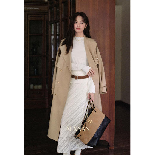 鹿向南「暖秋系语」气质杏色中长款风衣女秋季高级感休闲薄款外套 商品图3