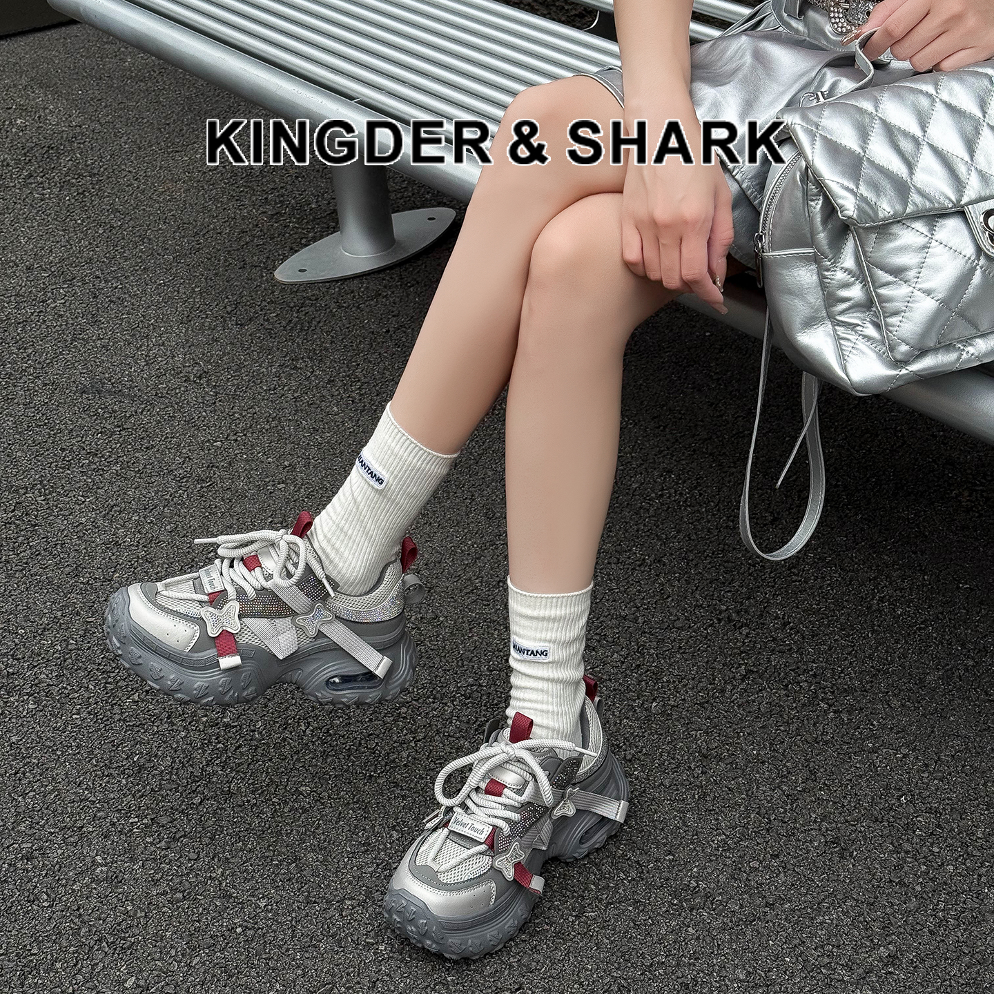 经典鲨2025秋专柜新品牛皮革系带潮流拼色休闲显高老爹鞋女KW160-537261