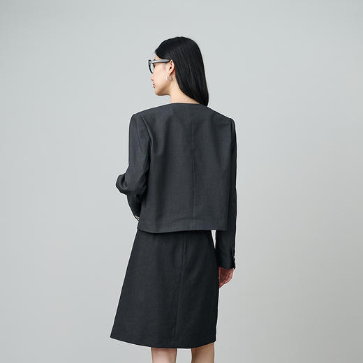 NEELLY纳俪商场同款秋季新款时尚高知感短外套女百搭随性西装外套N25084C04604 商品图1