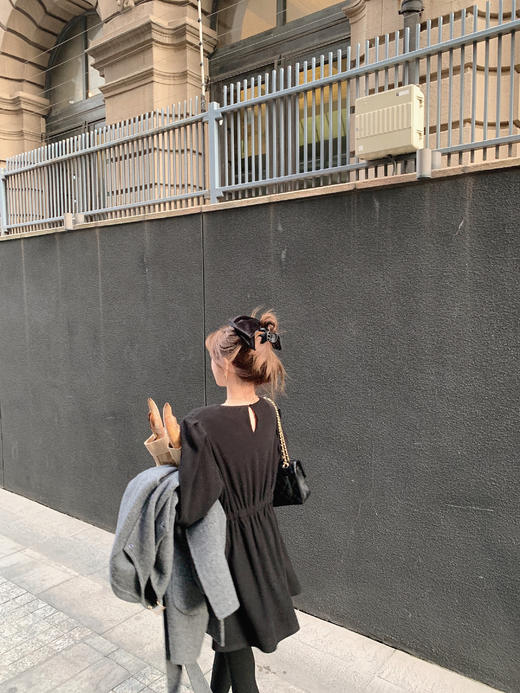 XS码  金蘑菇菇 爱丽丝舞曲 小黑裙组 /  年底战裙！内搭洋装 商品图1