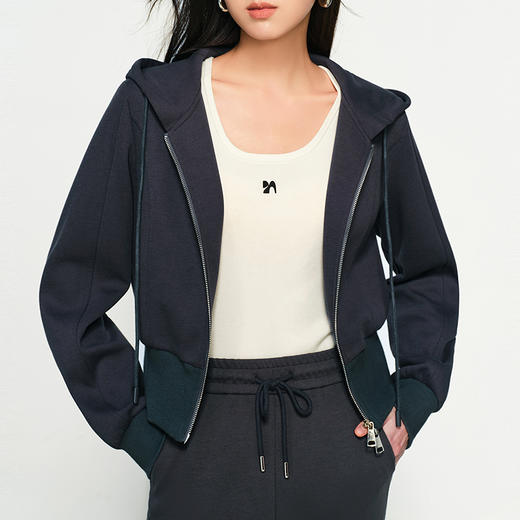 NEELLY纳俪商场同款秋新款时尚休闲正肩显瘦卫衣外套女个性短外套N25084C04409 商品图2