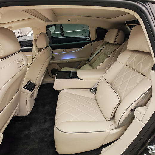 鸿蒙智行 享界 S9 纯电 Max 后驱长航版【长租-北京】 商品图5