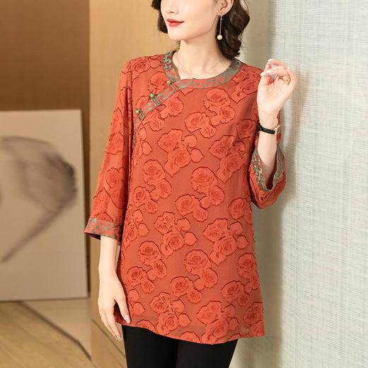 宽松丝上衣女春夏新款时尚剪花拼接圆领复古洋气妈妈中长款衬衣 商品图2