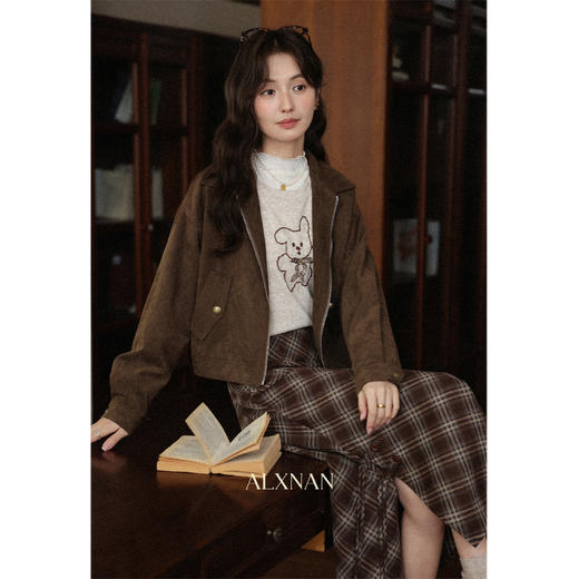 鹿向南「秋日特调」巨好看棕色格纹半身裙女秋新款设计感开叉长裙 商品图4