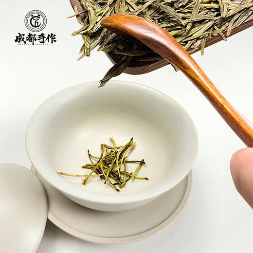 【彭州白瓷￭熊猫盖碗单耳杯】成都手作盖碗茶杯 带盖单个熊猫三才杯 高档功夫茶具泡茶碗【非物质文化遗产】【大师匠作】 商品图1