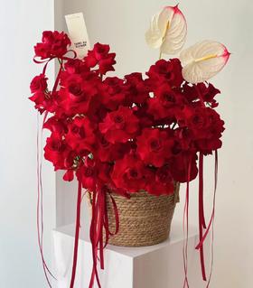 爱的告白--红玫瑰抱抱桶