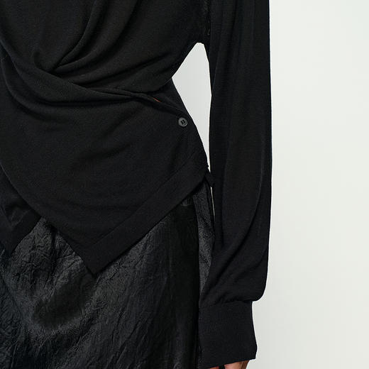 NEELLY纳俪商场同款秋季新款圆领设计感针织衫女质感百搭上衣N25084A04586 商品图2