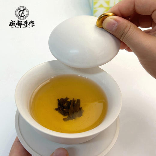 【彭州白瓷￭熊猫盖碗单耳杯】成都手作盖碗茶杯 带盖单个熊猫三才杯 高档功夫茶具泡茶碗【非物质文化遗产】【大师匠作】 商品图3