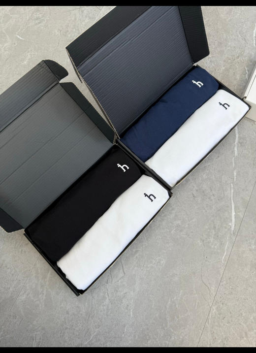 特价 一盒两件 哈狗 纯棉宽松圆领短袖T恤 TX581 商品图1