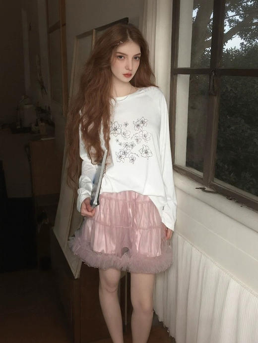 新款露思同款手绘勾花朵长袖圆领棉T 商品图3