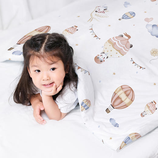 贝彤针织棉双胆被120*150cm（熊猫飞航标准款Cb2509白色/乖兔游车标准款Cb2509蓝灰） 商品图7