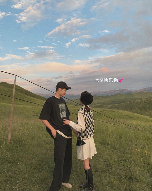 金蘑菇菇【纽约艺术馆】设计感复古棋盘格针织背心马甲女 商品图5