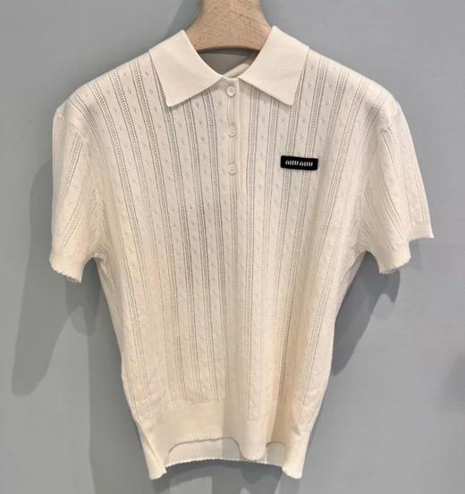 王心凌同款  重磅福利！miu网眼针织polo衫  70羊绒30真丝  轻盈柔软舒适 商品图2