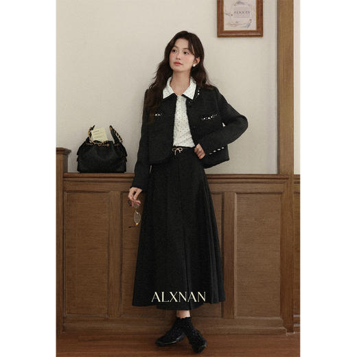 鹿向南「黑糖少女」高级感黑色A字半身裙女秋季中长款气质百褶裙 商品图3