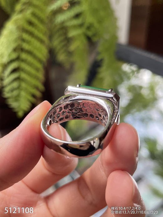 阳艳绿无事牌戒指【5121108】具体价格微信咨询 商品图7