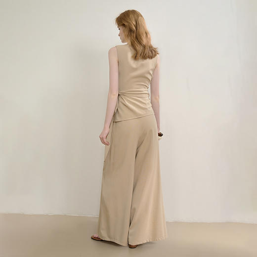 西遇老钱风通勤套装秋季气质V领无袖背心搭阔腿裤两件套V2451102 商品图4