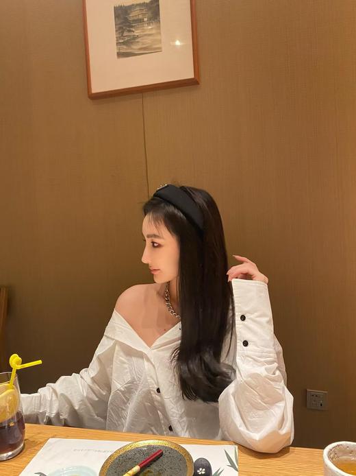 普拉达 徽标发箍 时尚圈的“王炸”单品 三色可选（COCO） 商品图3