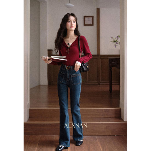 【65折秒杀】鹿向南「自在型格」复古深蓝色修身牛仔裤女早秋新款小众显瘦长裤57017 商品图1