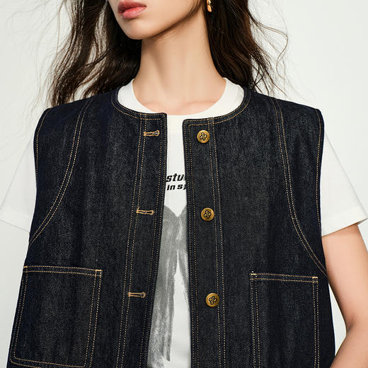 NEELLY纳俪商场同款秋季新款复古牛仔显瘦马甲女百搭叠穿上衣N25084D04590 商品图2